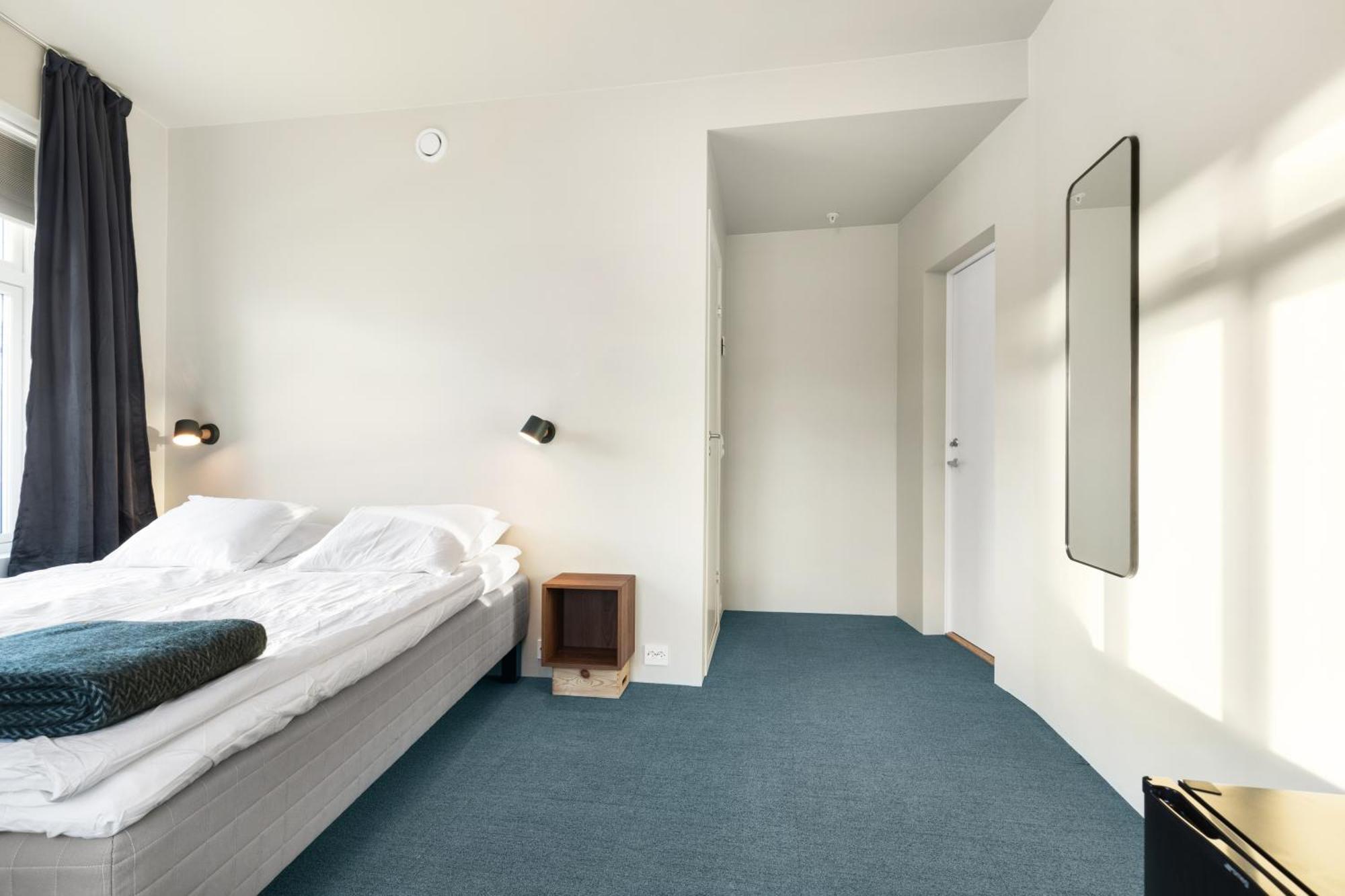 Central Guest House - Bedroom With Private Bathroom Stavanger Phòng bức ảnh